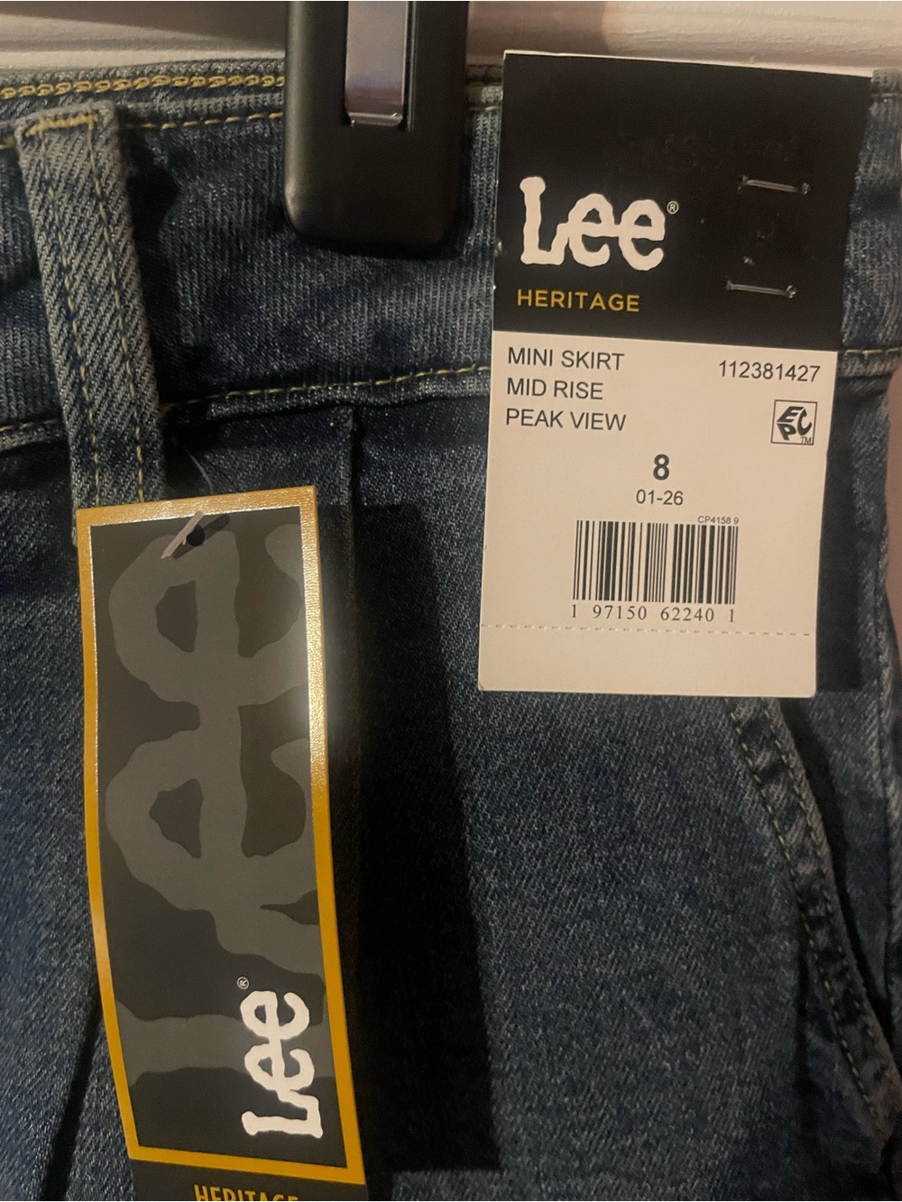 NWT Lee Heritage Pleated Denim Mini Skirt Size 8 Mid Rise Raw Hem Peak View - Picture 7 of 10